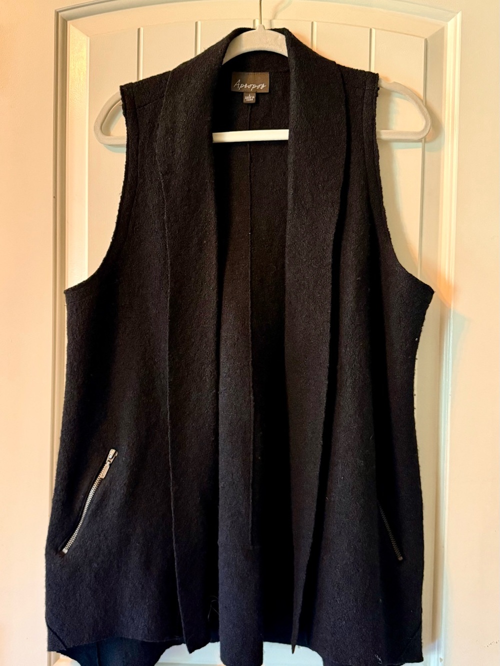 Apropos open front knit longline vest Size Large EUC